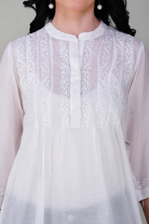 Phae Mia Top In Pearl White