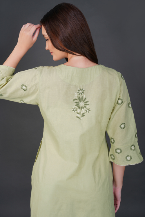 Phae Ridhi  Cotton Linen Kurta With Hand Chikankari