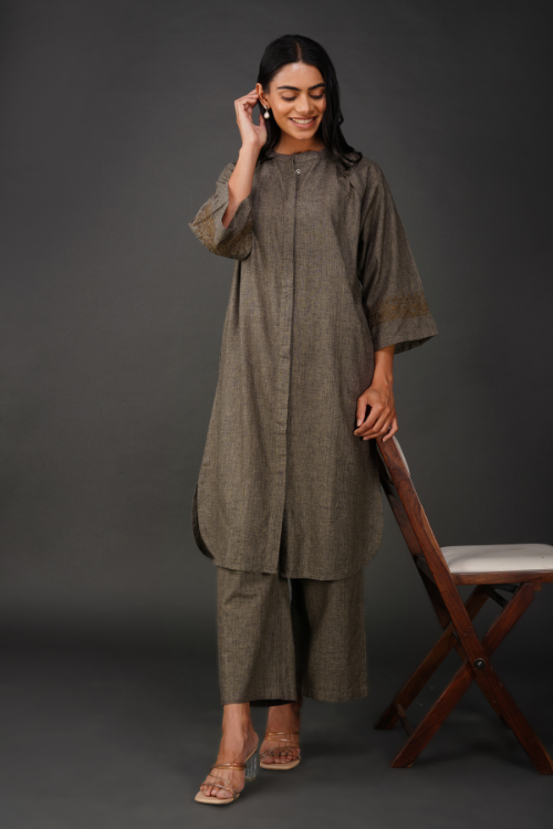 Phae Aania Co-Ord Set In Two Tone