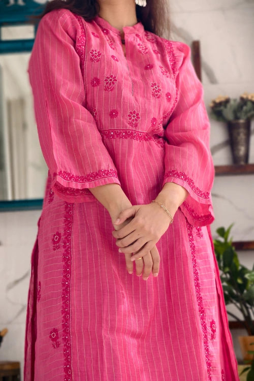 Phae Aaravi Co-Ord Set In Ruby Pink