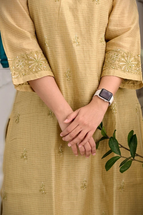 Phae Ira Co-Ord Set In Green Gold