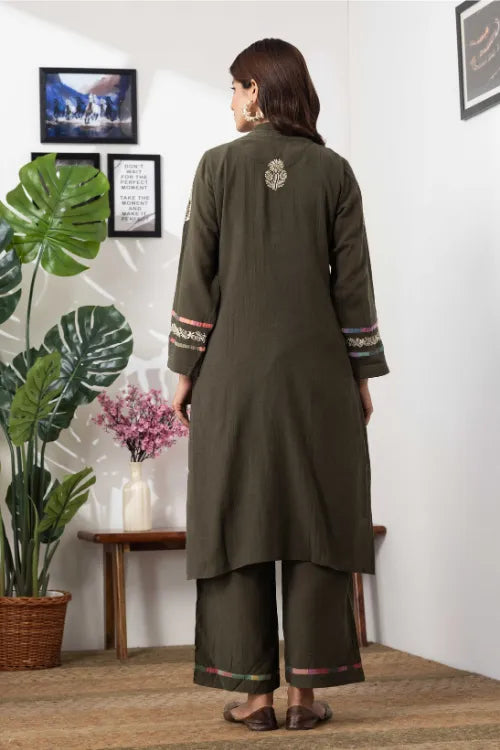 Phae  Navya Co Rd Set In  Crinkle Cotton