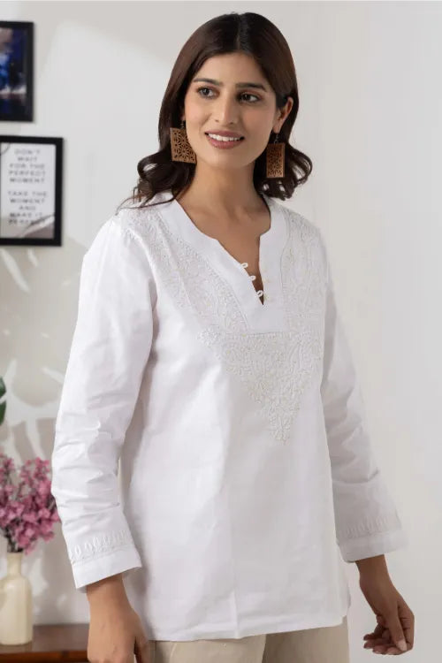 Phae Naveeni Top In Cotton