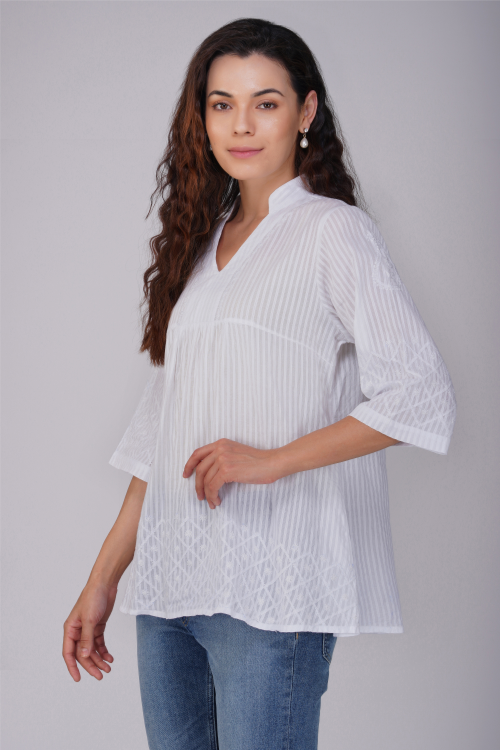 Phae Nadia Top In Cotton Fabric With Chikankari Embroidery