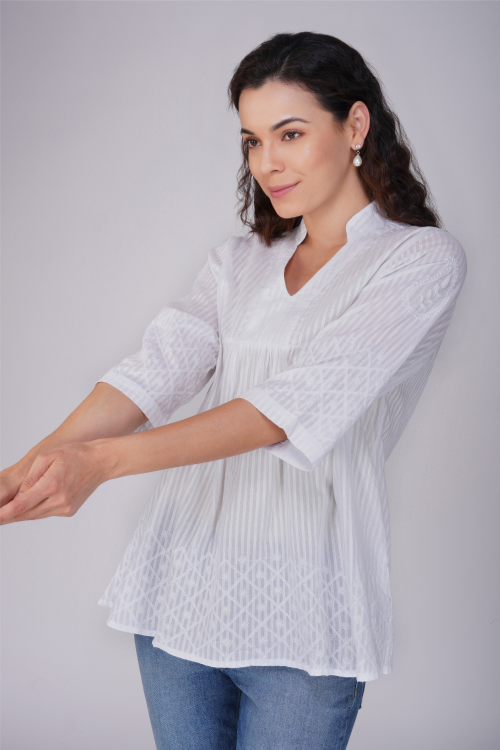 Phae Nadia Top In Cotton Fabric With Chikankari Embroidery