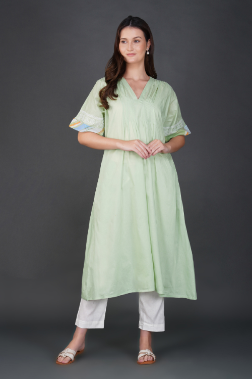 Phae Mira Kaftan Cotton With Hand Chikankari