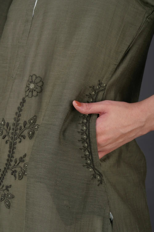 Phae Cyra Kurta In Olive Green