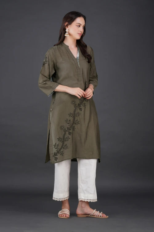 Phae Cyra Kurta In Olive Green
