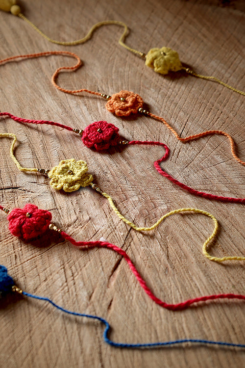 Himalayan Blooms Pk Of 6 Moti Rakhi