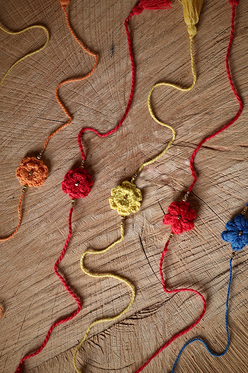 Himalayan Blooms Pk Of 6 Moti Rakhi