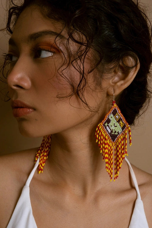 Melo Studio Popat Hand Beaded Earrings