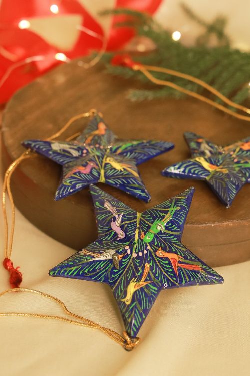 TICH  Kashmiri Art Xmas Decorations - Set Of 4 (3 Stars & 1 Penguin)