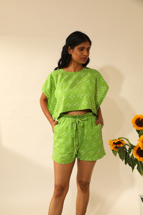 Bandhani Paper Bag Waist Shorts In Lime Green