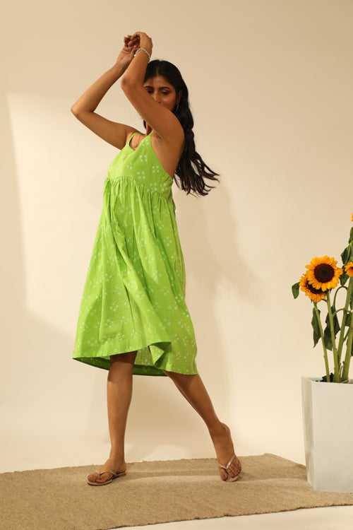 Rangsutra Bandhani Strappy Knee Length Dress In Lime Green
