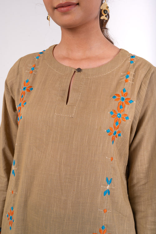 Rangsutra Naman Beige Soof Hand Embroidered Straight Kurta