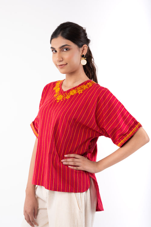 Rangsutra Pardis Red Chikankari  Round Neck Boxy Top