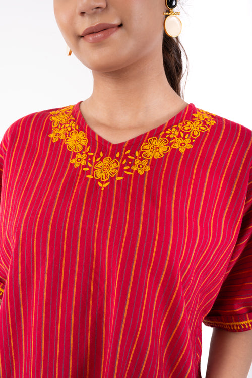Rangsutra Pardis Red Chikankari  Round Neck Boxy Top