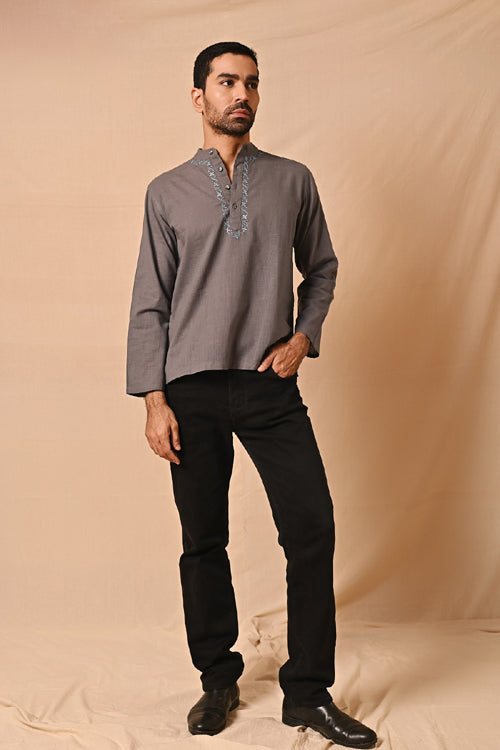 Rangsutra Ronav Grey Chikankari Neckline Embroidered Short Kurta