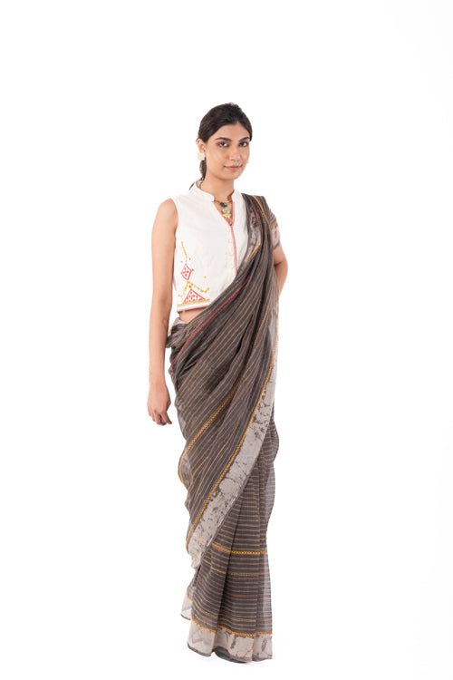 Rangsutra Shifrah Soof Embroidered Off-White Sleeveless Blouse