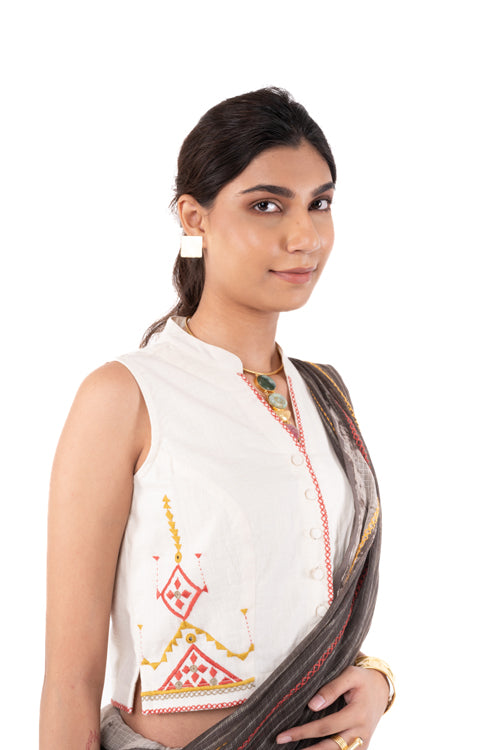 Shifrah Soof Embroidered Off-White Sleeveless Blouse