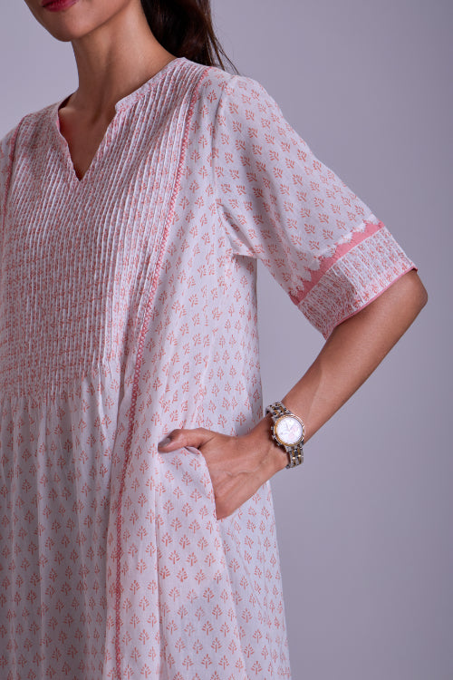 Rangsutra Suhani White Flared Cotton Dress With Applique
