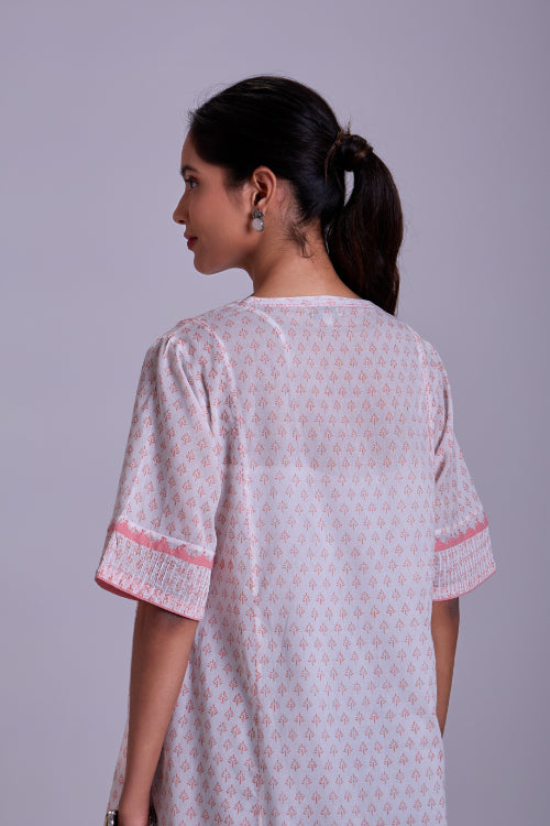 Rangsutra Suhani White Flared Cotton Dress With Applique