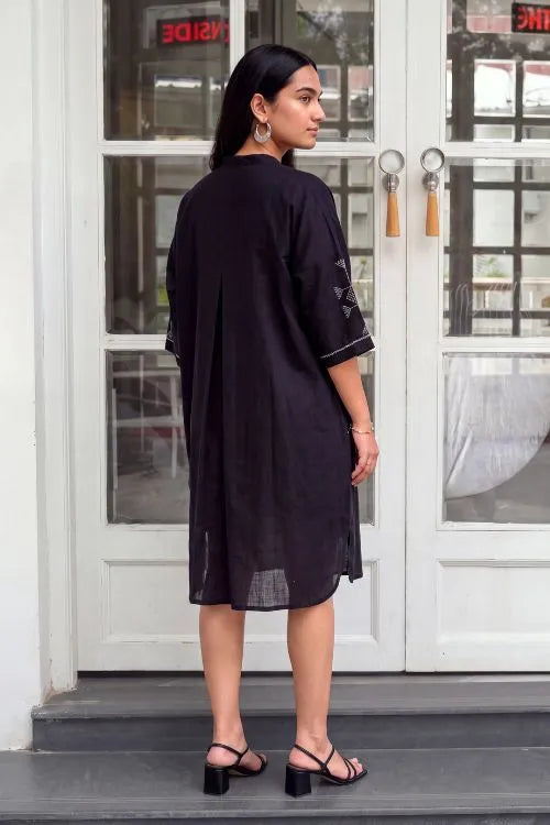 Rangsutra Bagh Cotton Half Sleeve Black Hand Embroidered Dress