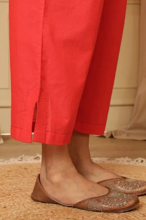 Rangsutra Aashvi Coral Straight-Fit Mangalgiri Cotton Pant With Kantha Hand Embroidery