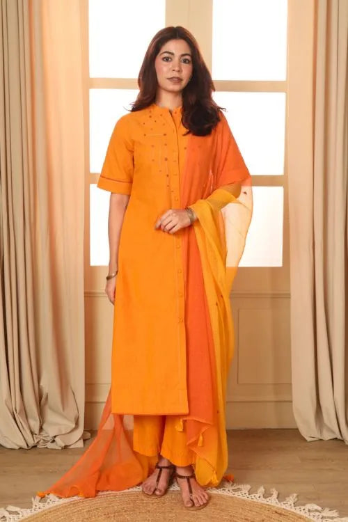 Rangsutra Aashvi Yellow Collar Mangalgiri Cotton Kurta With Soof Hand Embroidery