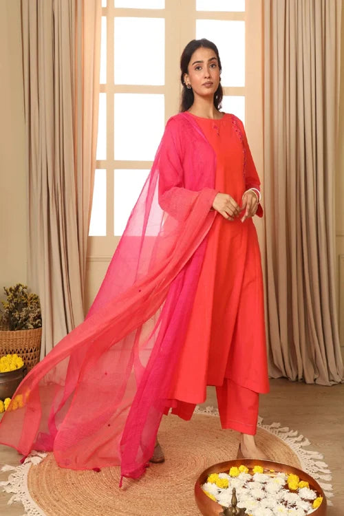 Rangsutra Aashvi Pink-Coral Kota Dupatta With Desert Hand Embroidery