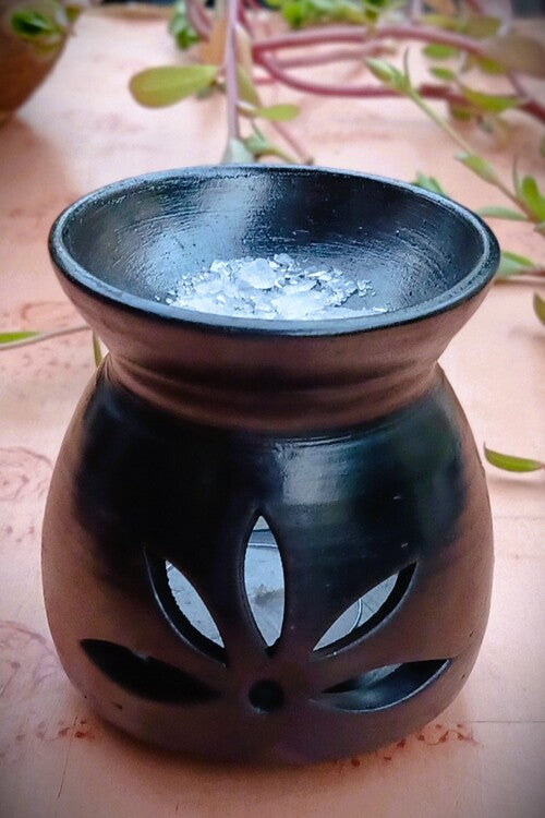 Nizamabad Black Pottery Aroma Diffuser