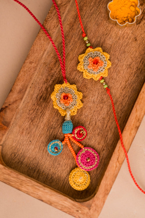 Samoolam Basant Rakhi & Lumba (Set Of 2)