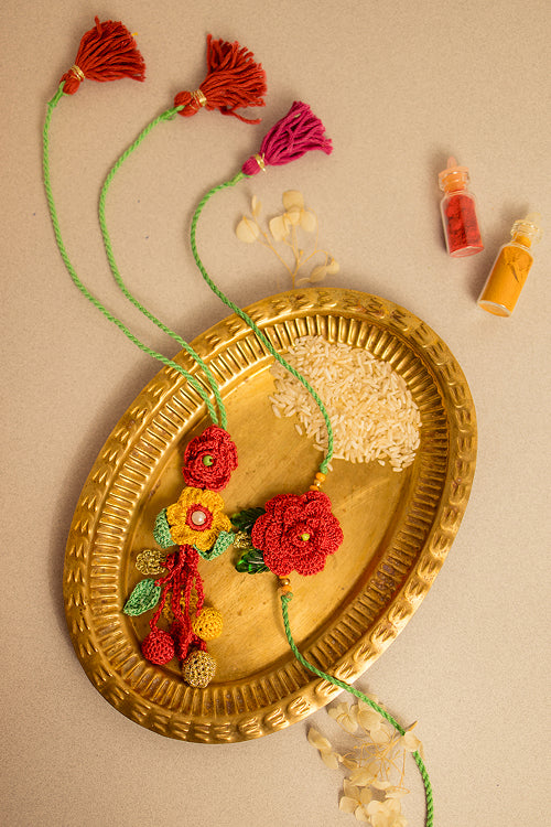 Samoolam Rakhi & Lumba Set Surkh Gulab (Set Of 2)