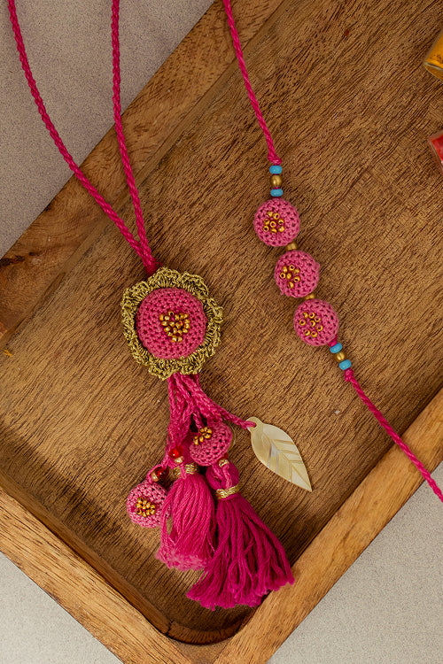Samoolam Rakhi & Lumba Set Gulabi Jhalar (Set Of 2)