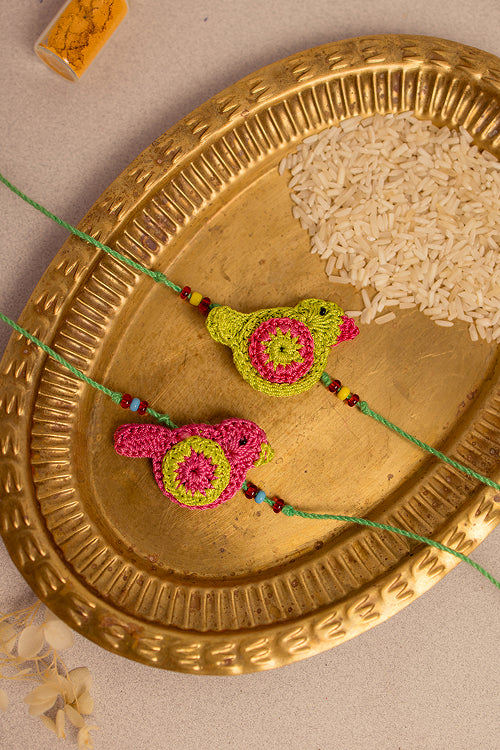 Samoolam Rakhi Chidiya Multicolour Birds
(Set Of 2)