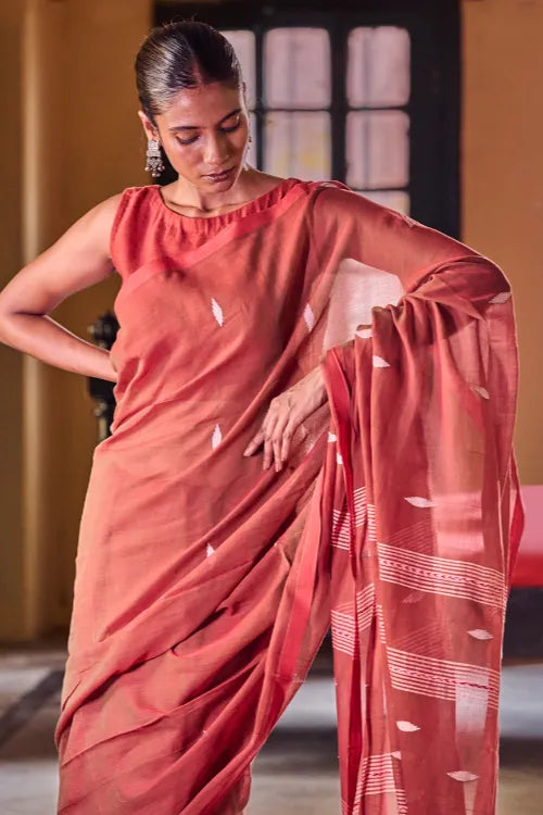 The ICH Bengal Vibes. Handwoven Jamdani Soft Mul Cotton Saree - Coral Red