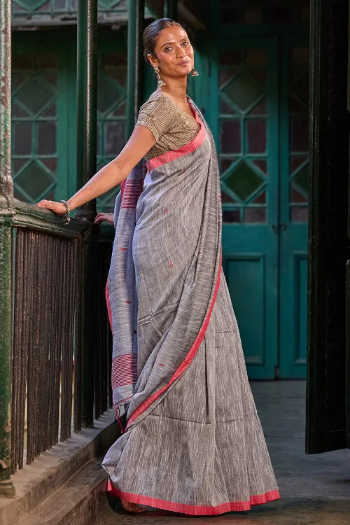 The ICH Bengal Vibes. Handwoven Jamdani Soft Mul Cotton Saree - Silver Smoke