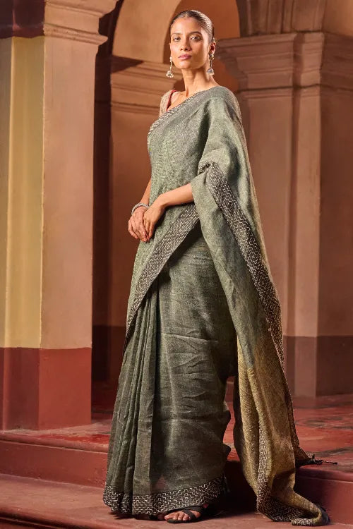 The ICH Bengal Vibes. Handwoven Linen & Kantha Border Saree - Muted Grey