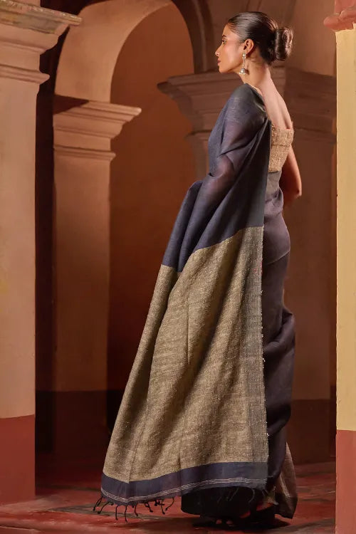The ICH Bengal Vibes. Elegant Handwoven Patli  Linen Saree - Midnight Ash