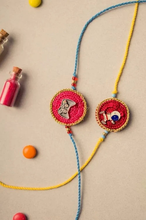 Samoolam Digial Star Kids Crochet Rakhi (Set Of 2)