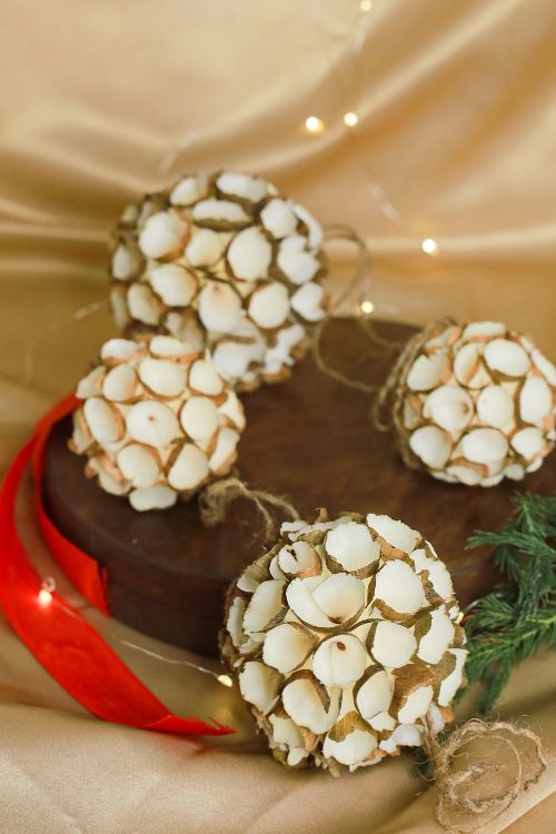 TICH  Shola Craft Xmas Decorations - Set Of 4