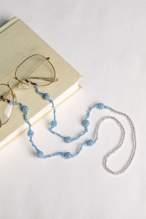 Samoolam Handmade Crochet Beaded  Spec Chain-Blue