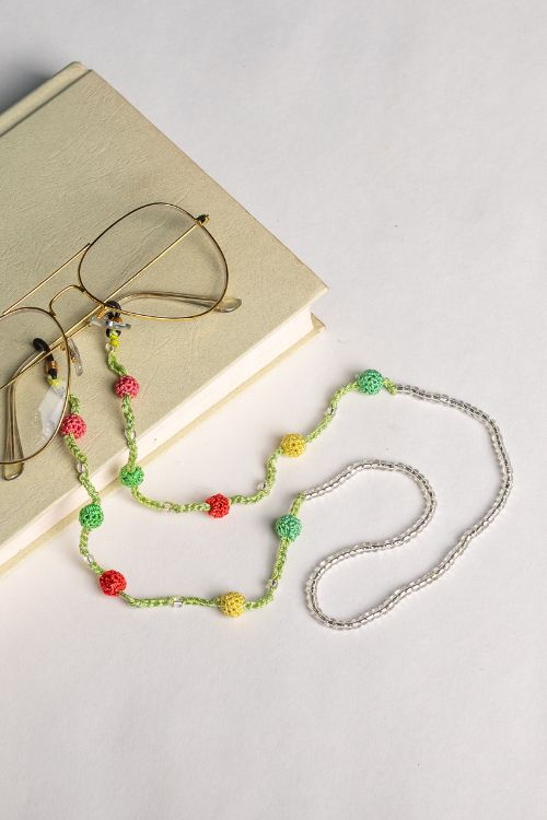 Samoolam Handmade Crochet Beaded  Spec Chain-Multicolour