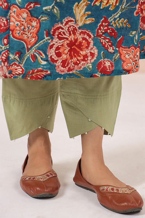 Shuddhi  Green And Red Semi Aline