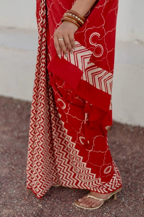 Sootisyahi Ruby Circles - Hand Block Mul Mul Cotton Saree