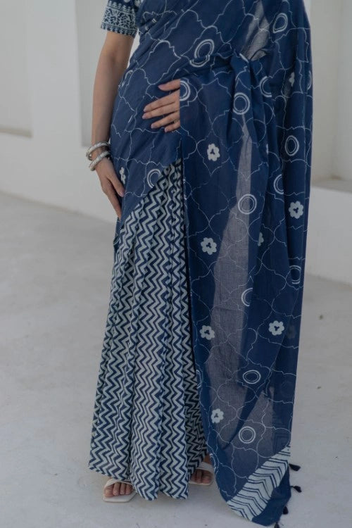 Sootisyahi Midnight Circles - Hand Block Mul Mul Cotton Saree