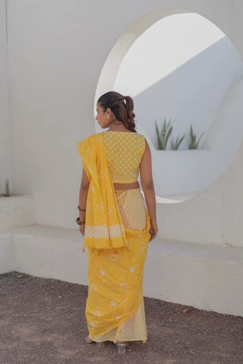 Sootisyahi Sunshine Medallions - Hand Block Mul Mul Cotton Saree