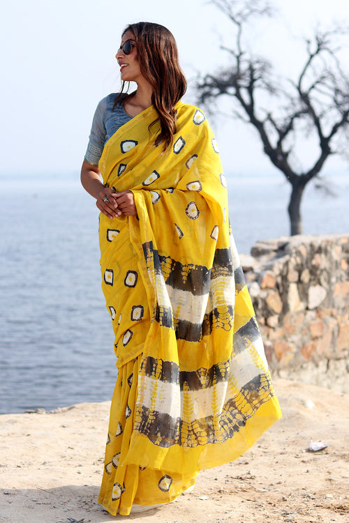 Sooti Syahi "Golden Aura" Bandhni Chanderi Saree