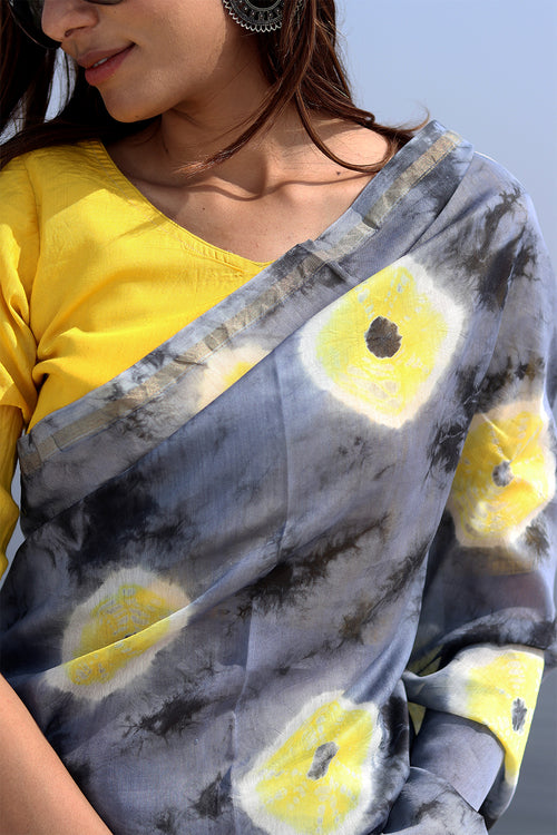Sooti Syahi "Gray Martini" Bandhni Chanderi Saree