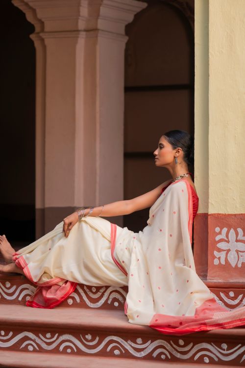 TICH Exclusive Soft Handwoven Bengal Cotton Jamdani Saree - Classic Dots
